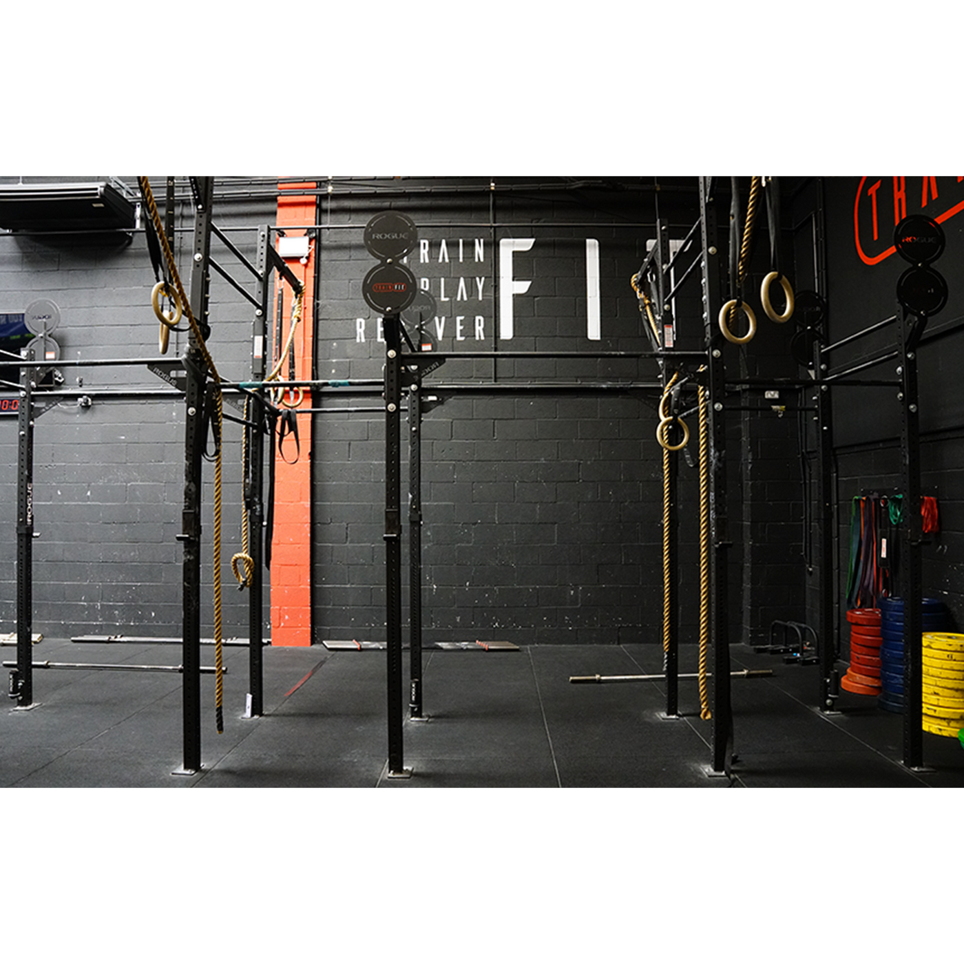 Crossfit Rig 2 R1 - Massage Gun